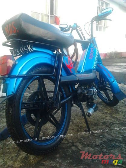 2002' Peugeot P103 photo #5