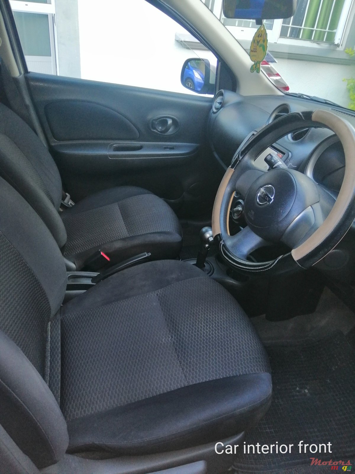 2013' Nissan March photo #2