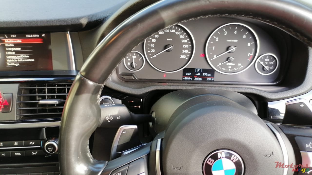 2017' BMW X4 photo #4