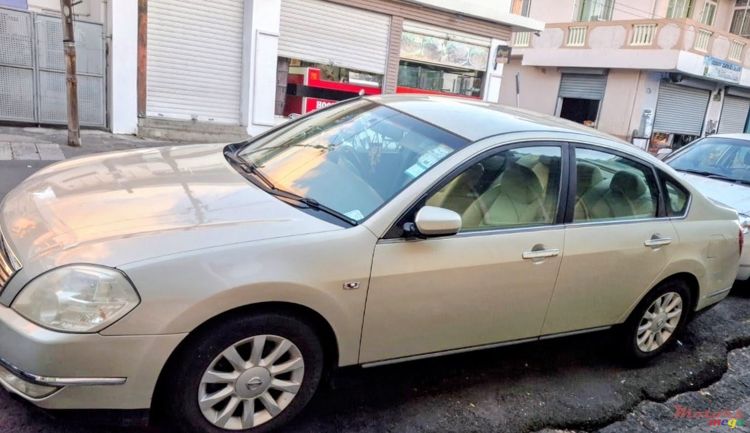 2008' Nissan Cefiro photo #2