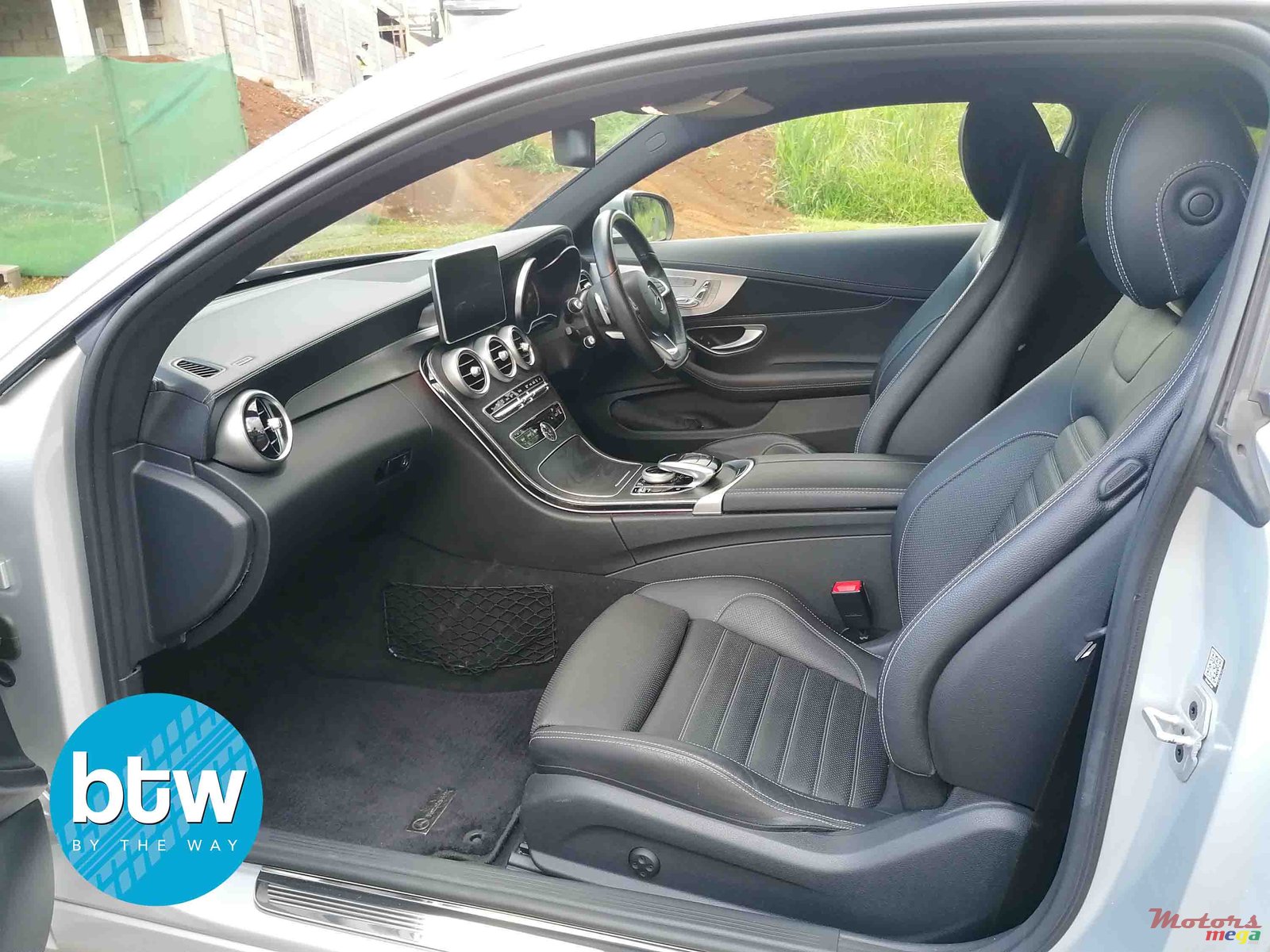 2016' Mercedes-Benz C-Class photo #4