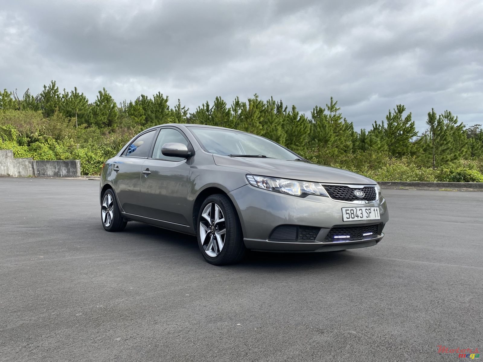 2011' Kia Cerato photo #1