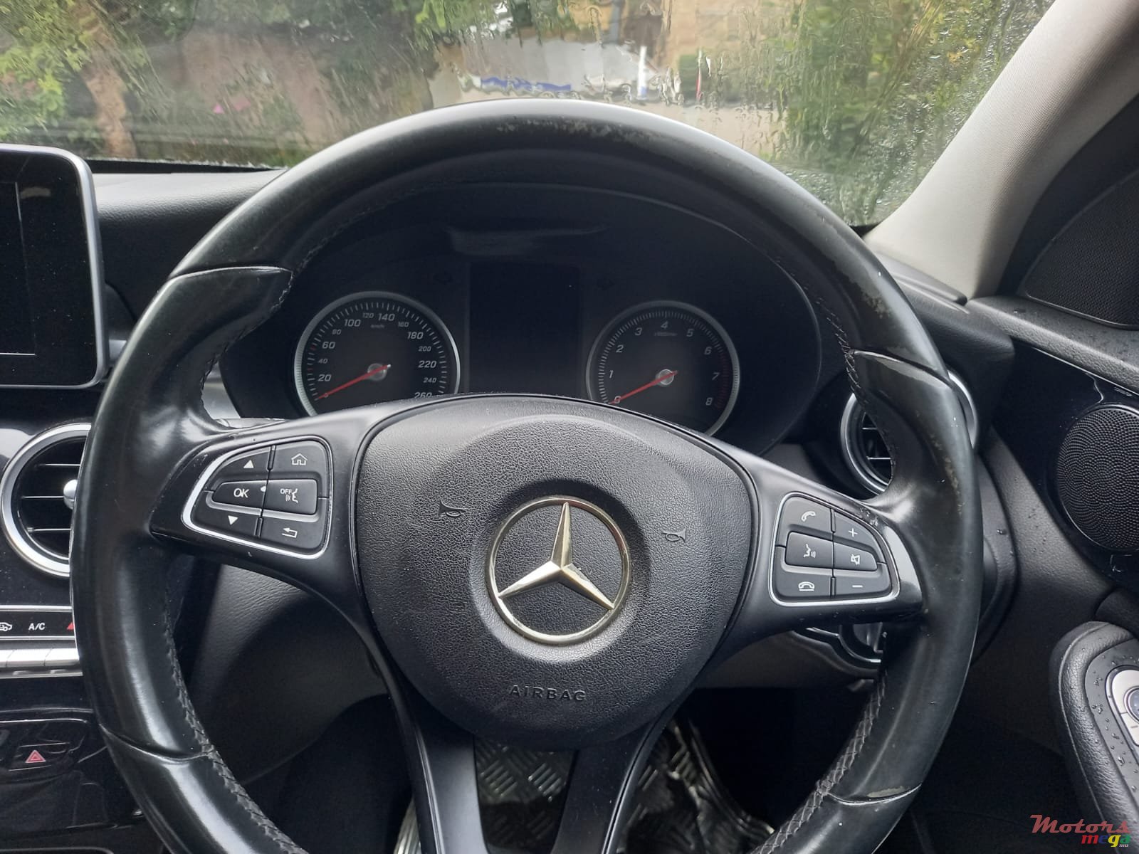 2016' Mercedes-Benz C 180 photo #2