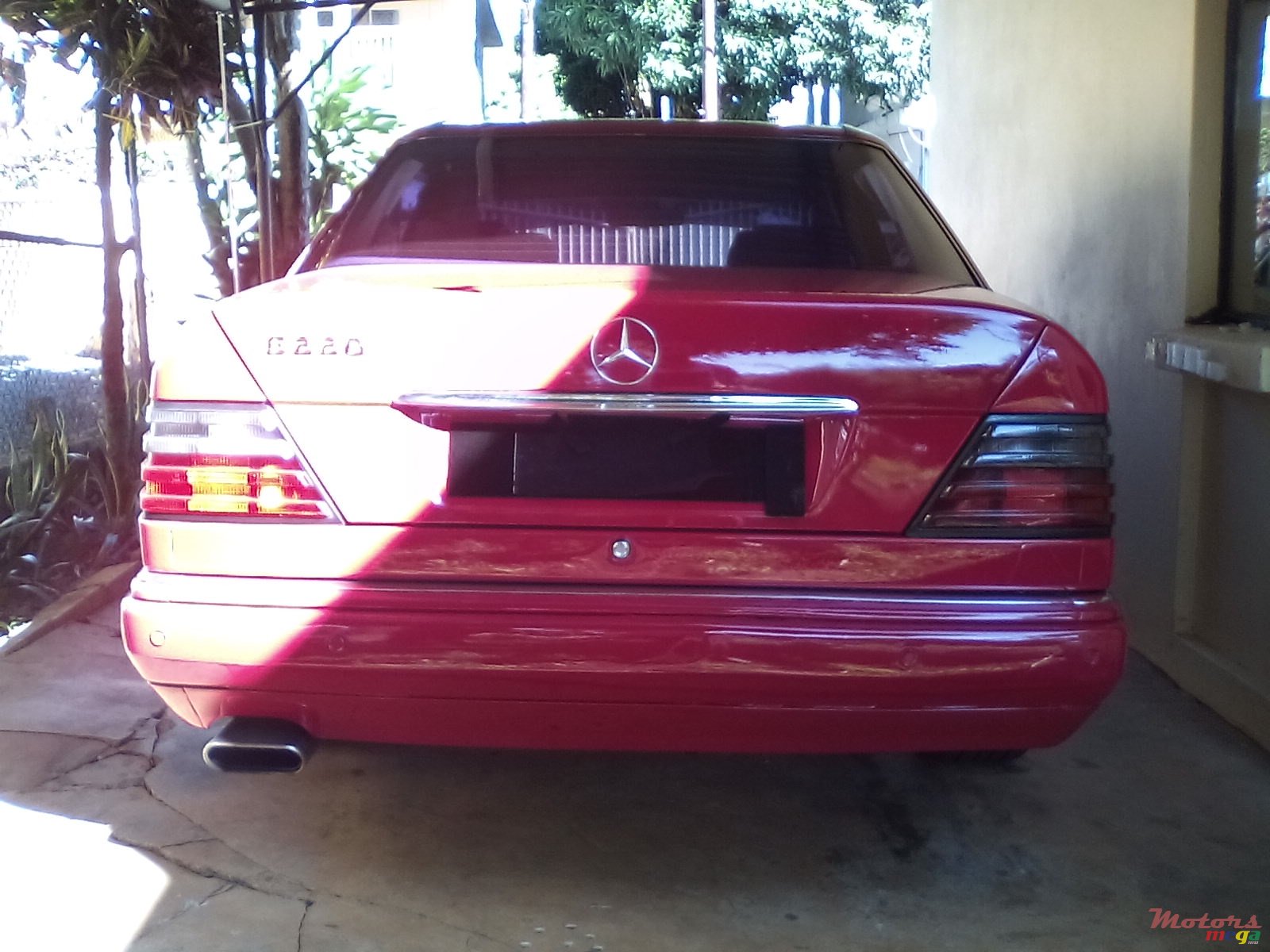 1995' Mercedes-Benz 220E photo #3