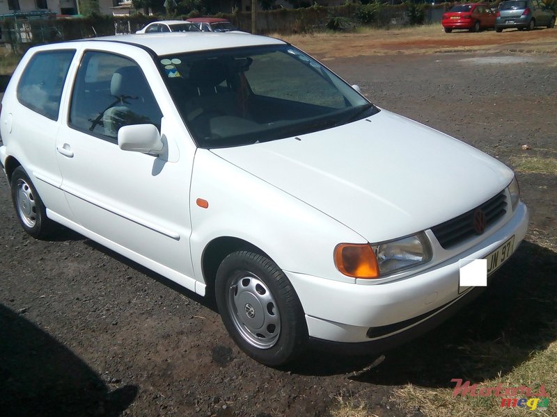 1997' Volkswagen Polo photo #1