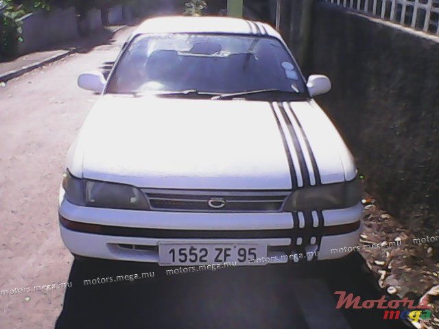 1995' Toyota photo #1