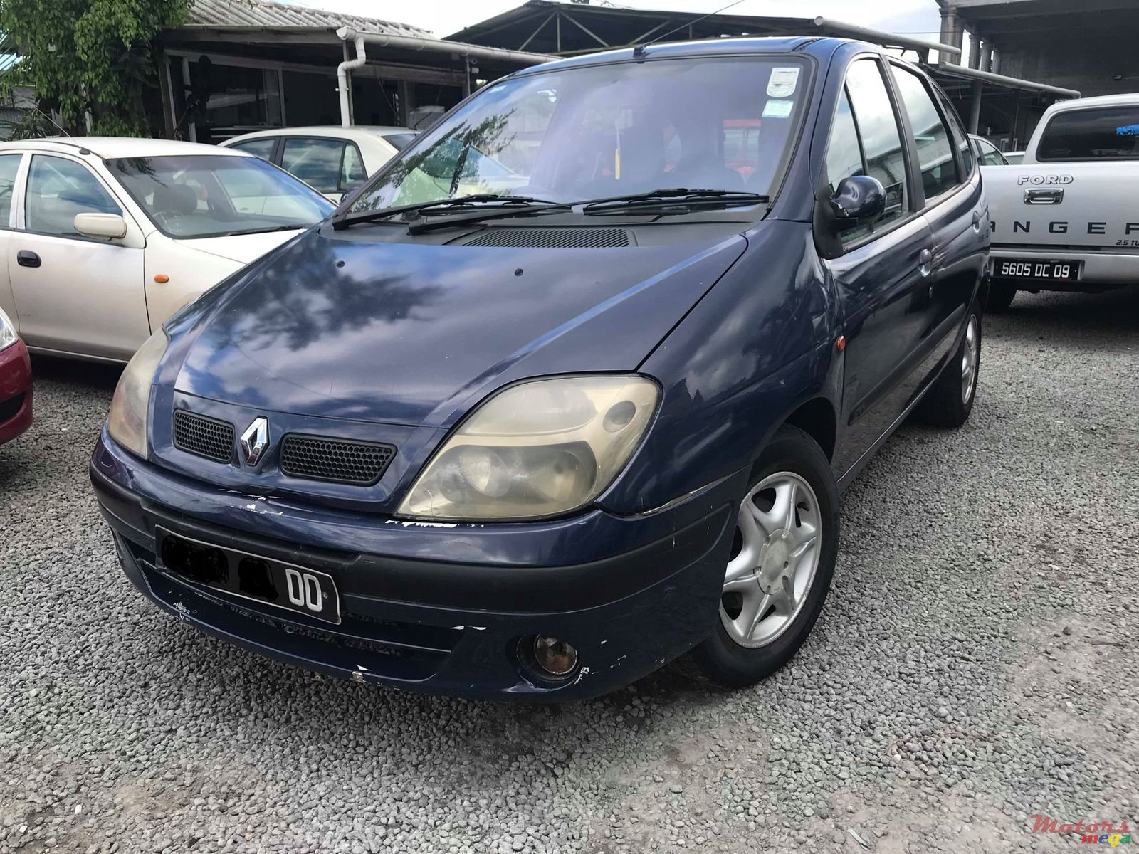 2000' Renault Megane photo #3