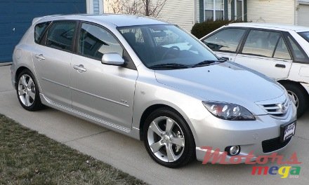 2005' Mazda 3 photo #1