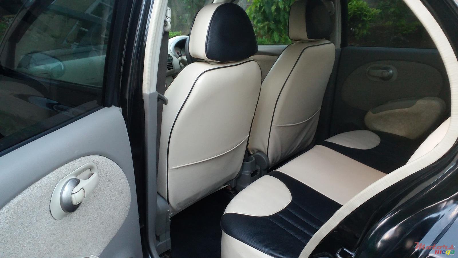 2006' Nissan AK 12 photo #5