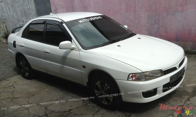 1997' Mitsubishi Lancer photo #2