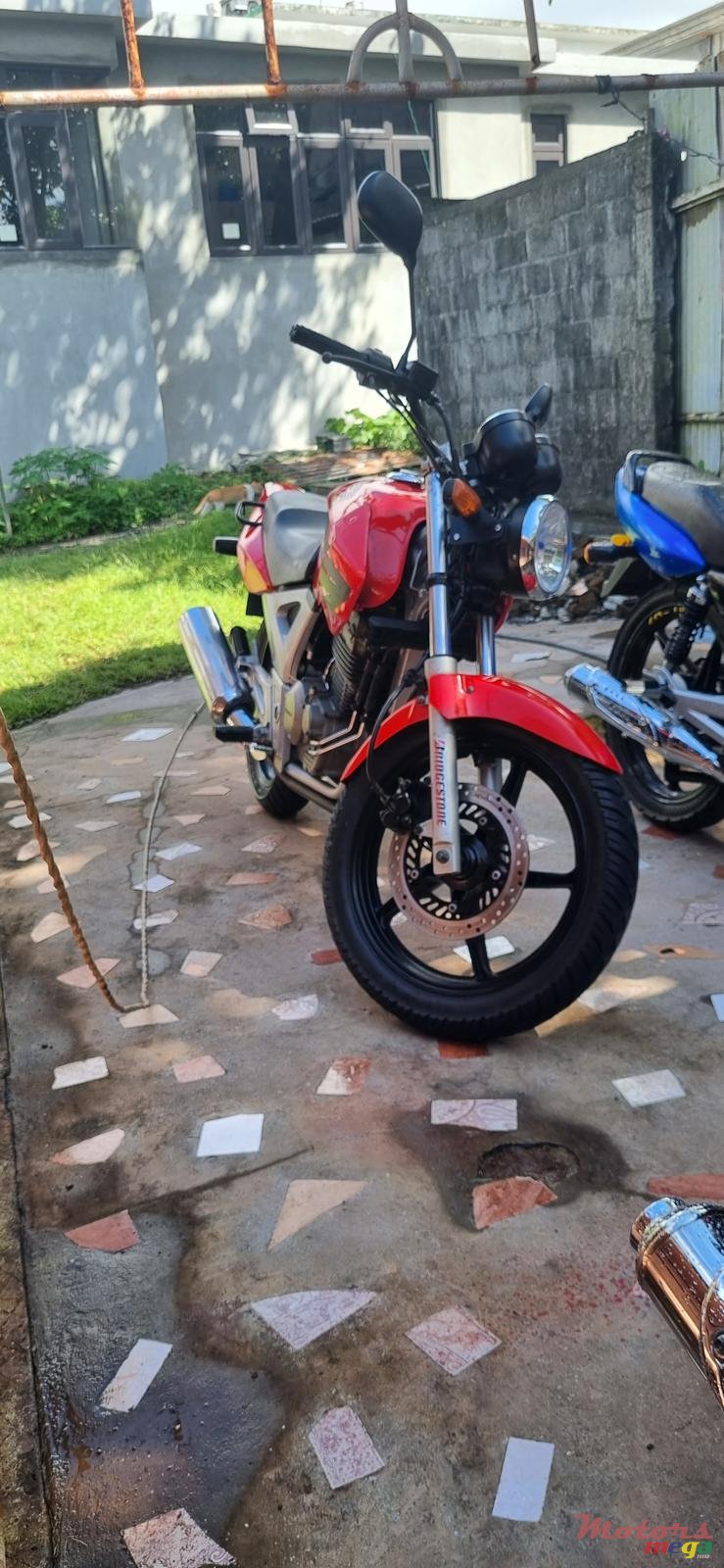 2011' Honda CBX 250 TWISTER photo #6