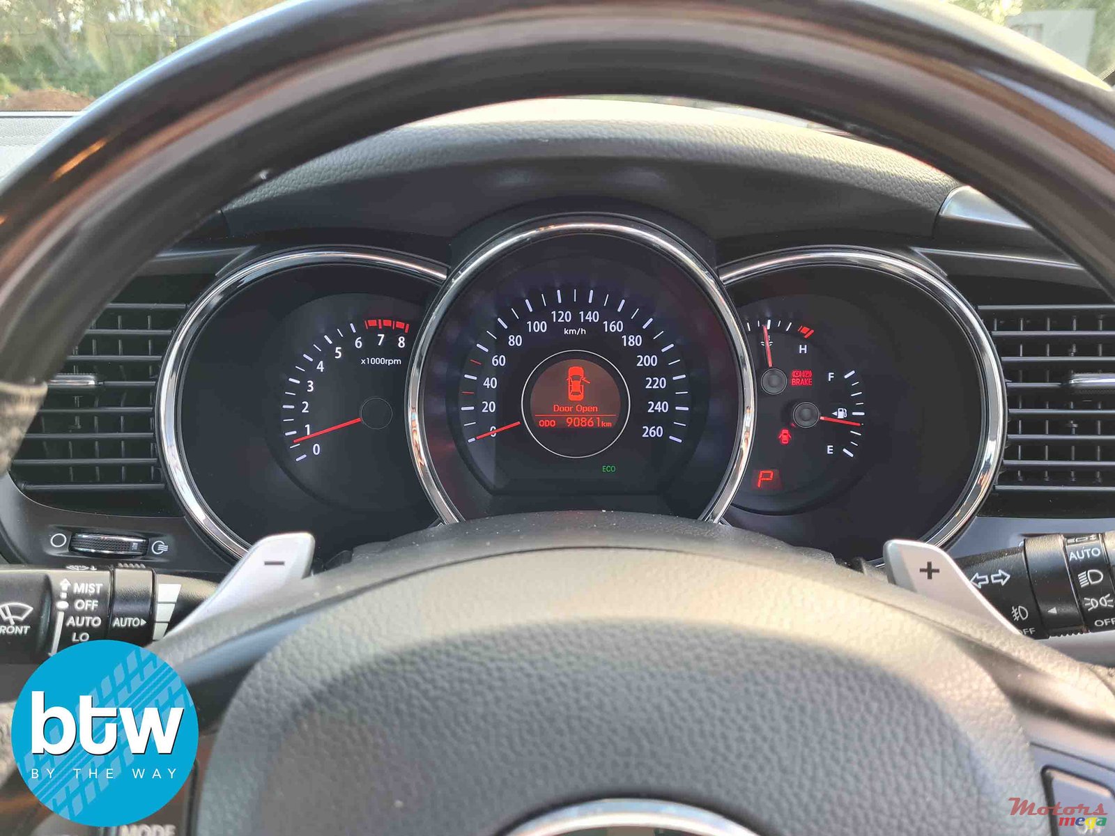 2012' Kia Optima photo #7