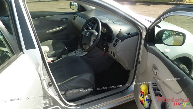 2010' Toyota photo #3