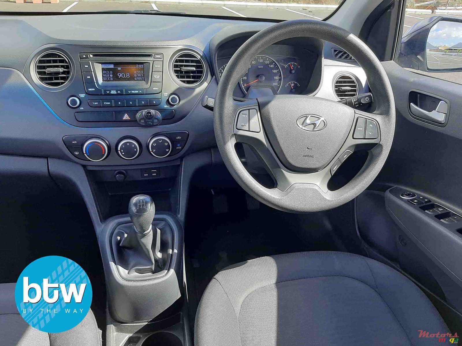 2016' Hyundai i10 photo #6