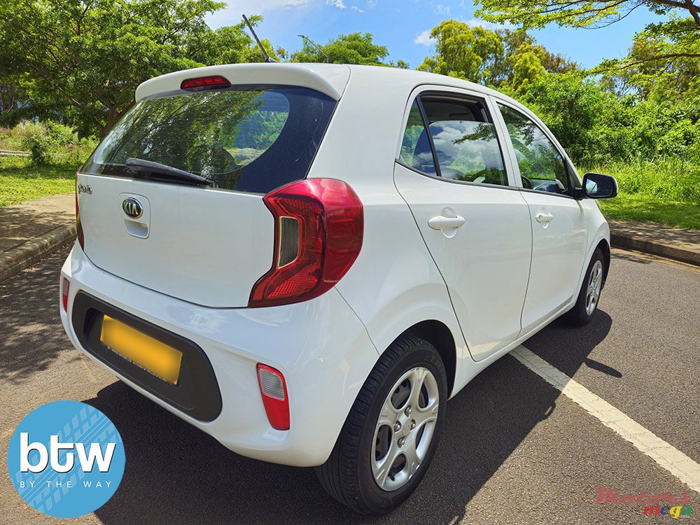 2017' Kia Picanto photo #4