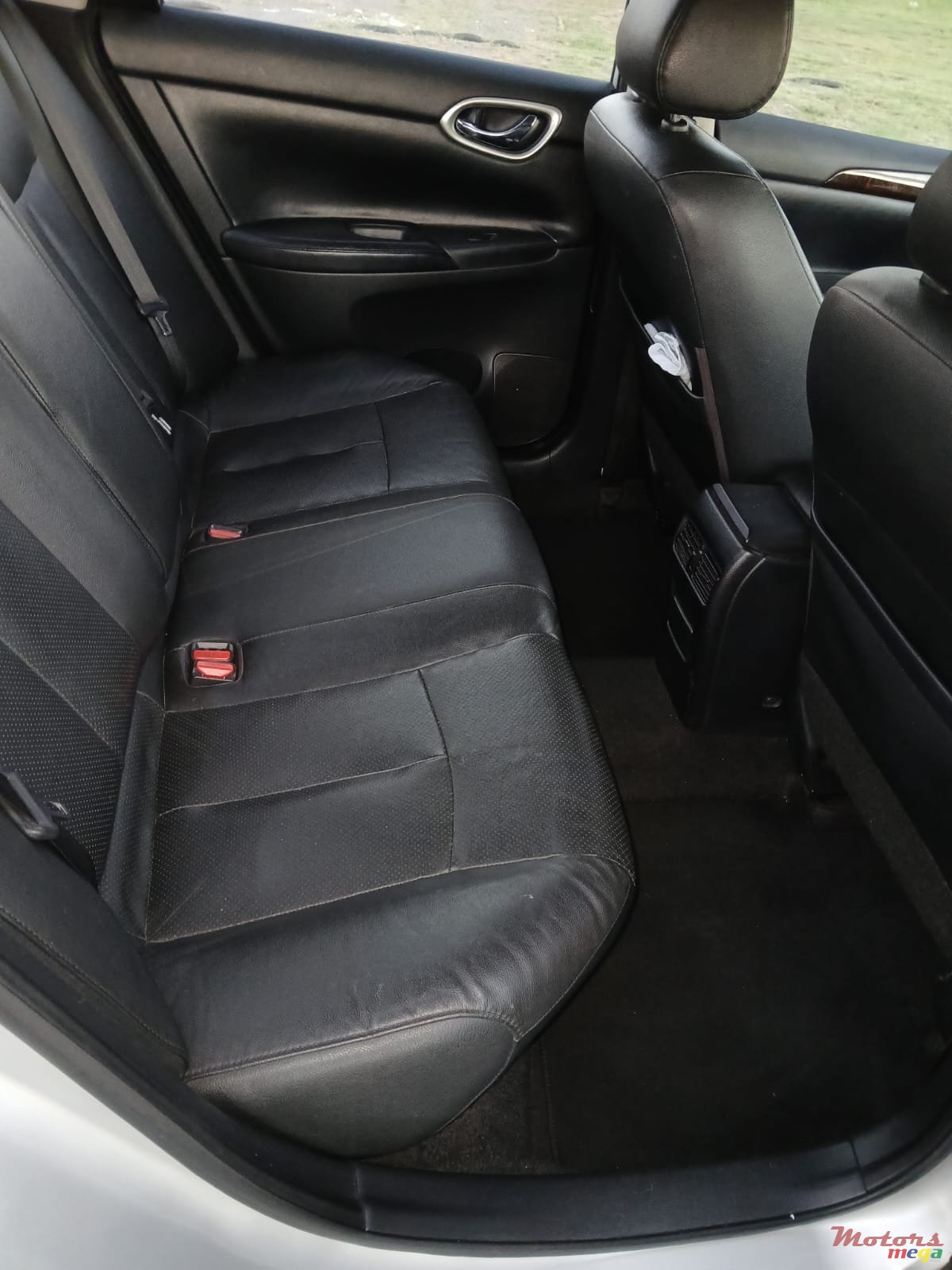 2018' Nissan photo #6