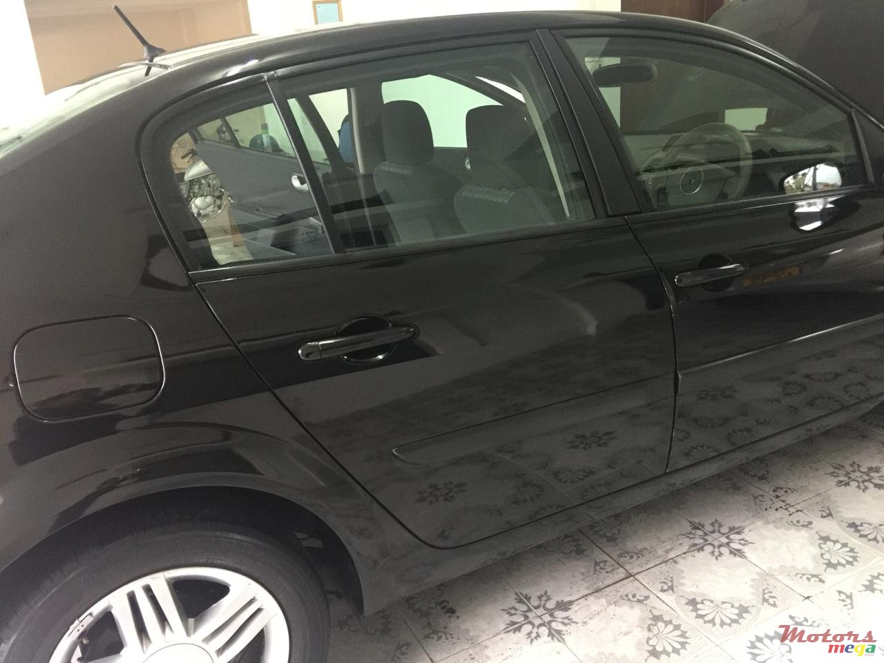 2007' Renault Megane photo #3