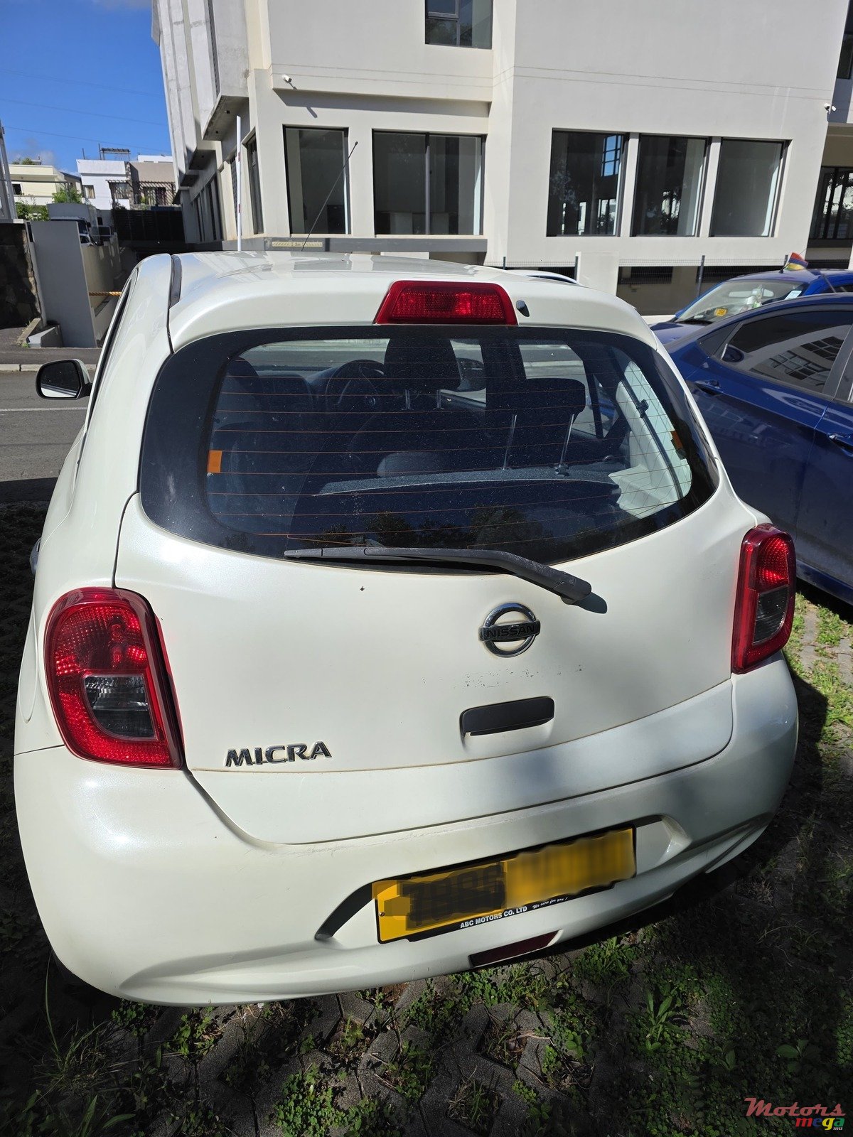 2020' Nissan Micra Premium Authomatic photo #3