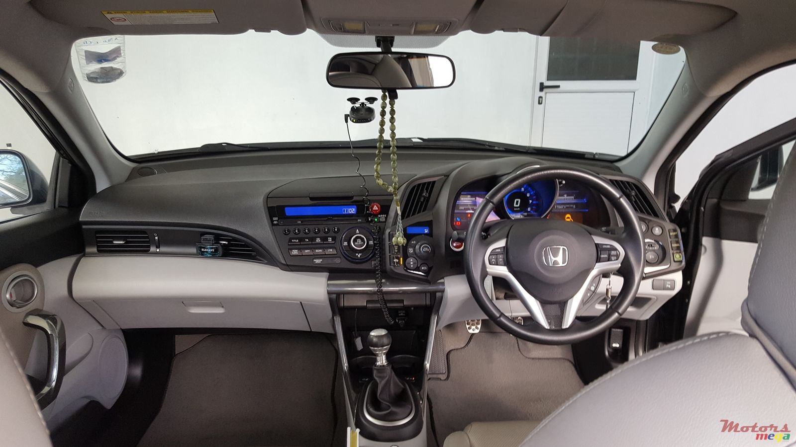 2012' Honda CR-Z photo #2