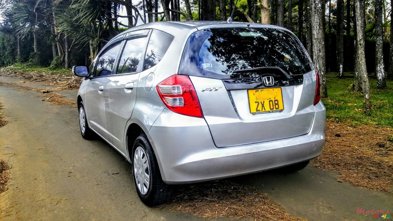 2008' Honda Fit photo #2