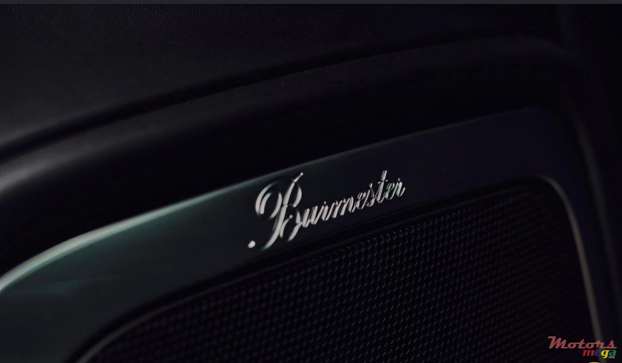 2015' Porsche Cayenne S E-hybrid photo #6