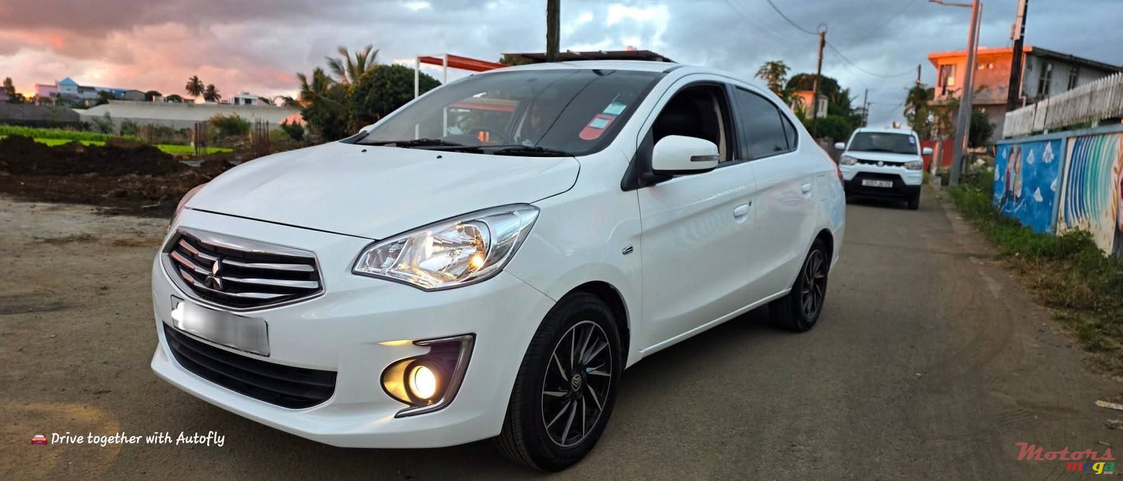 2016' Mitsubishi Attrage photo #4