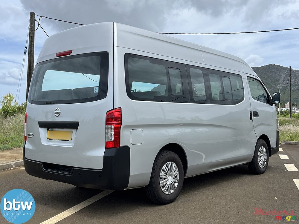 2021' Nissan NV3500 NV350 photo #4