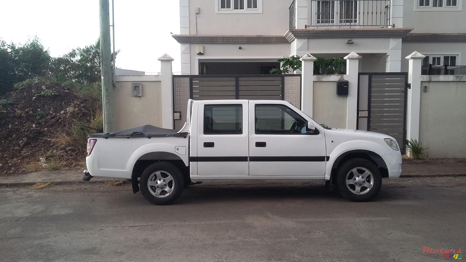 2011' JMC Double Cab Pick Up photo #3