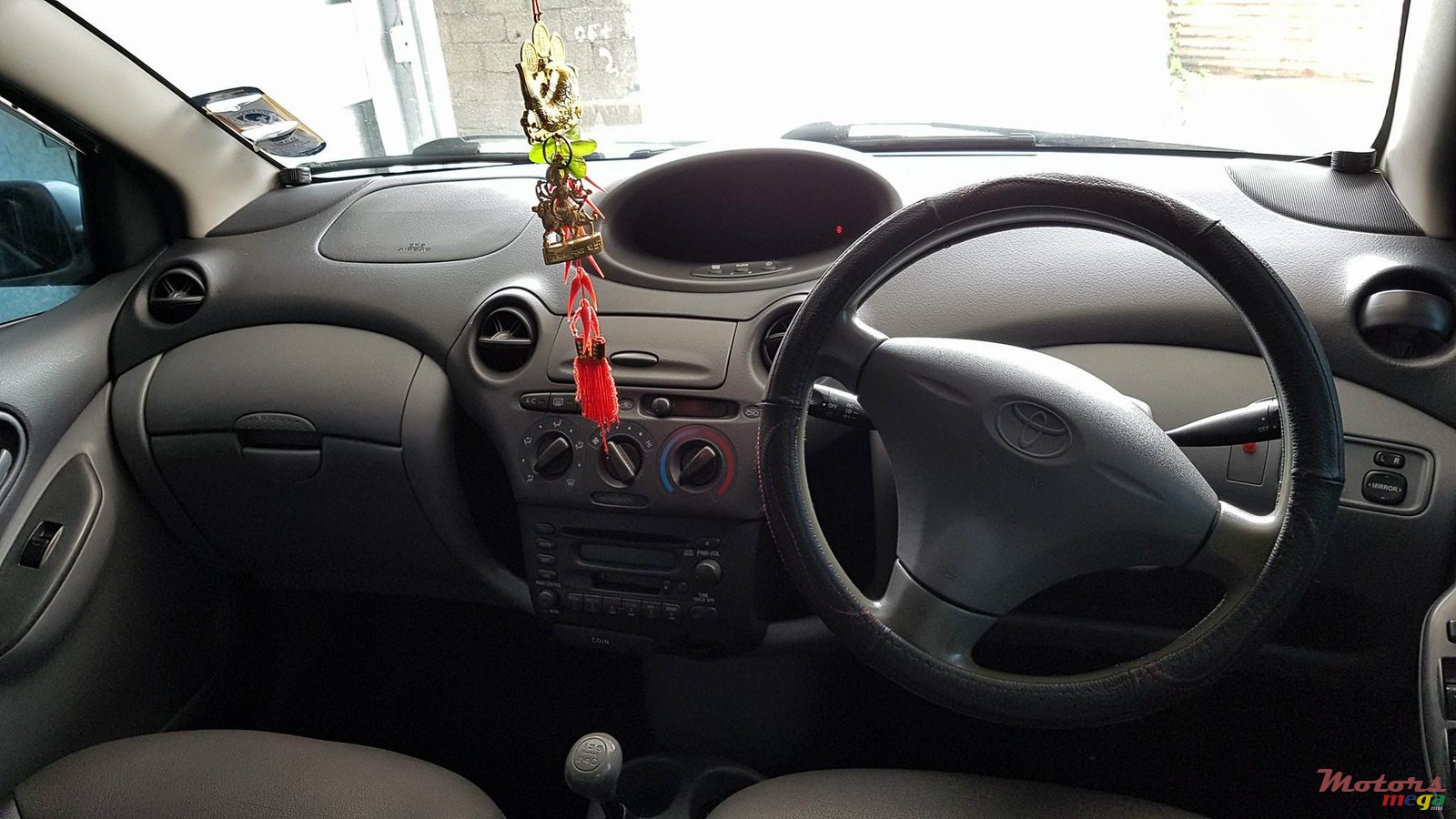 1999' Toyota Vitz VITZ photo #7