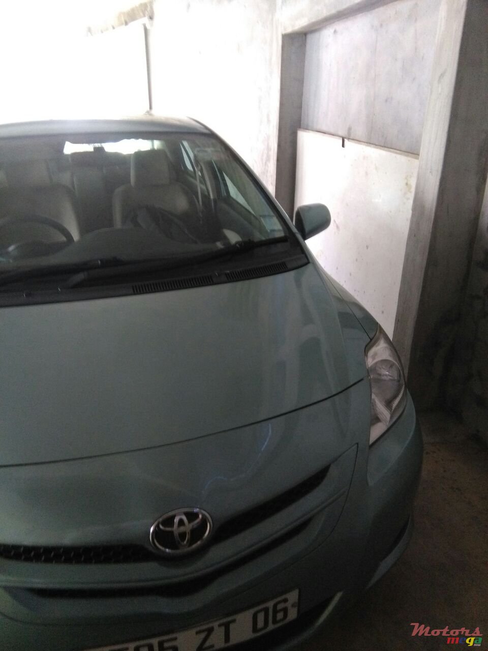 2006' Toyota Belta photo #4