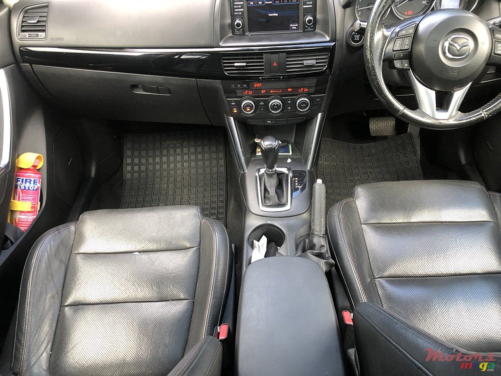 2014' Mazda CX-5 photo #5