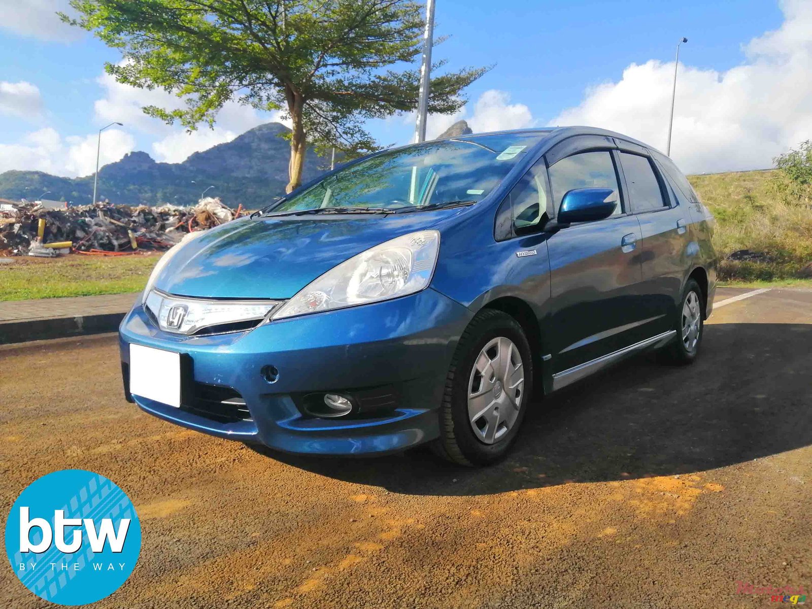 2013' Honda Fit photo #2