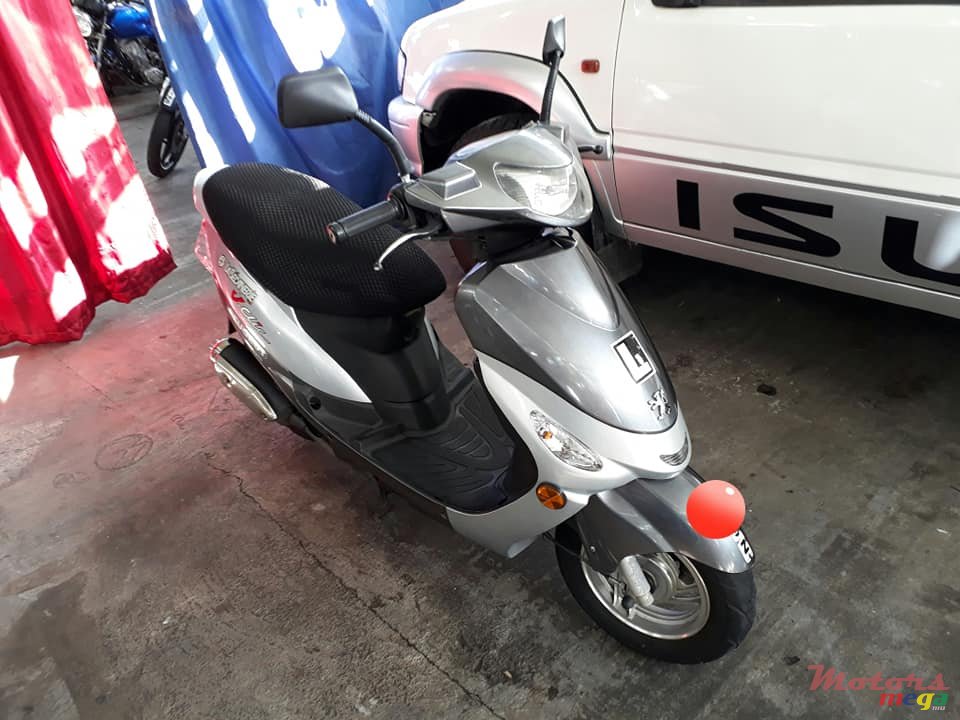 2014' Peugeot photo #2