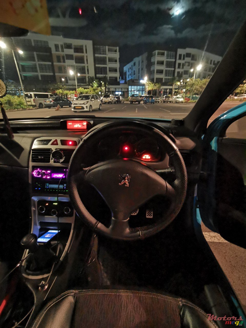 2008' Peugeot 307 photo #5