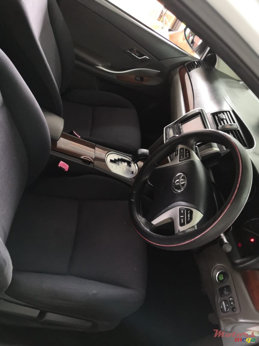 2013' Toyota Allion A15 1500cc photo #3