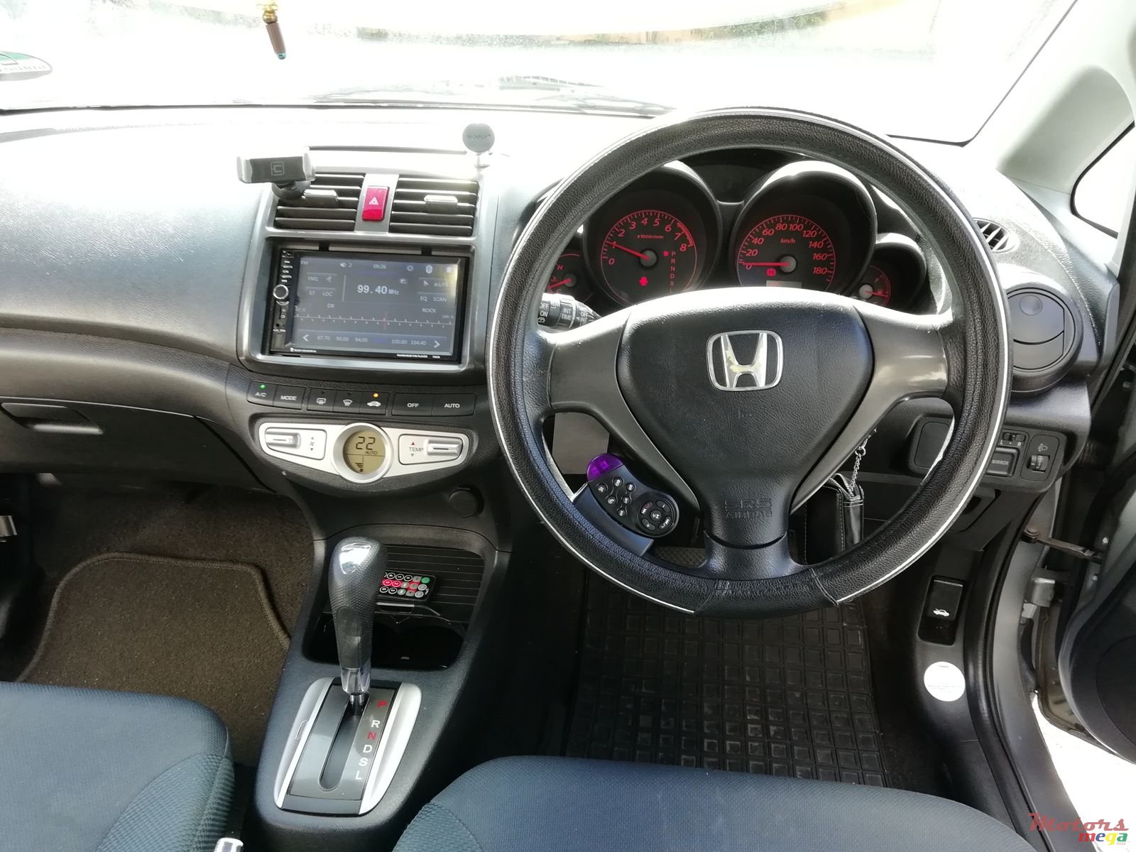 2008' Honda Civic Shuttle photo #4