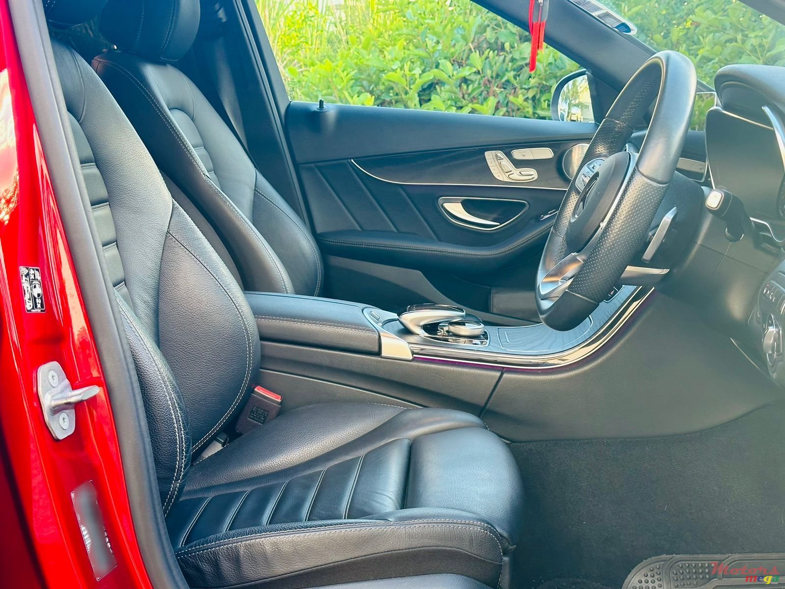 2019' Mercedes-Benz C 200 AMG photo #6