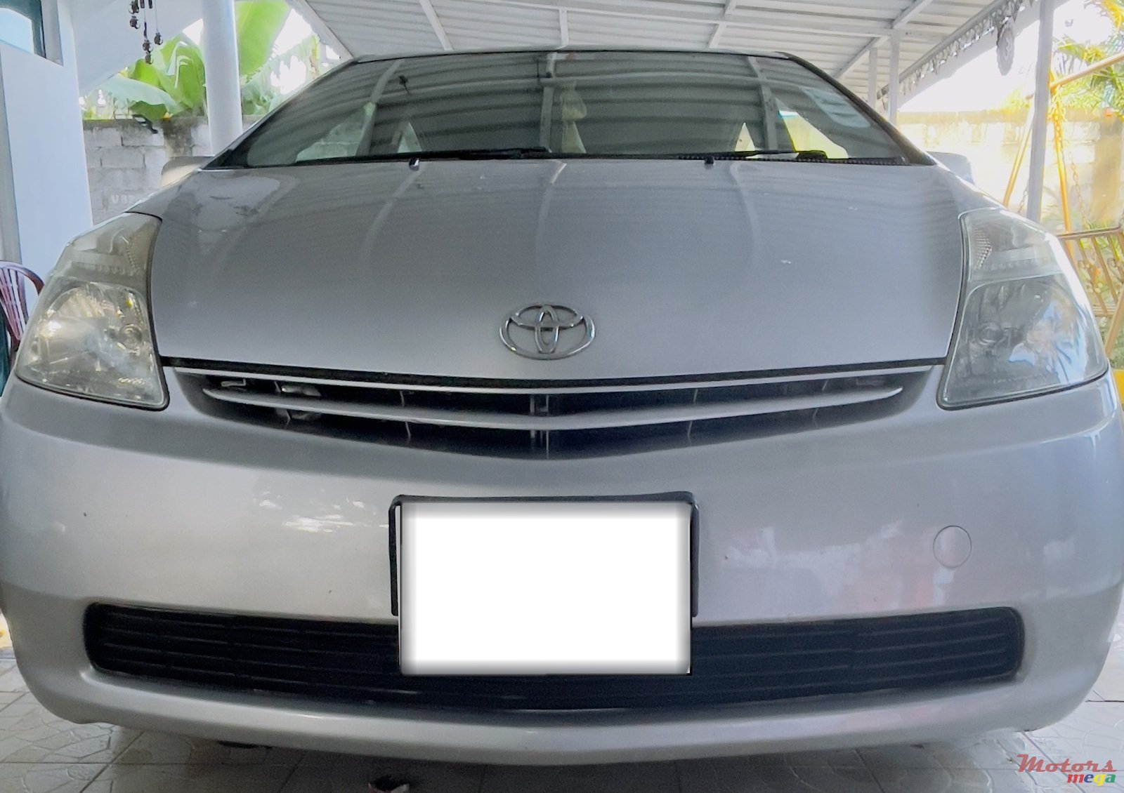 2010' Toyota Prius Japan photo #1