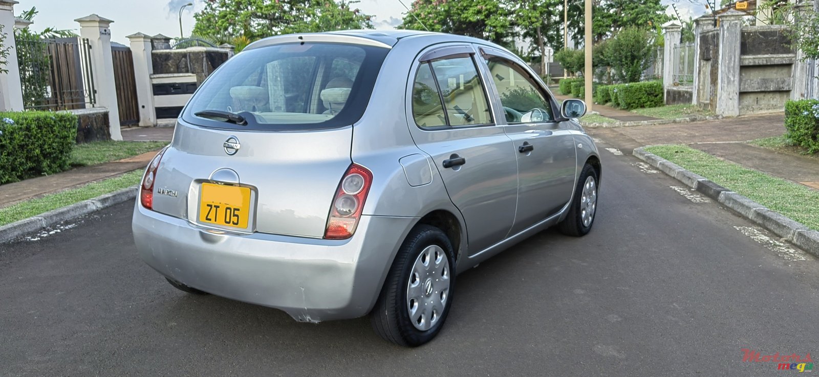 2005' Nissan March photo #3