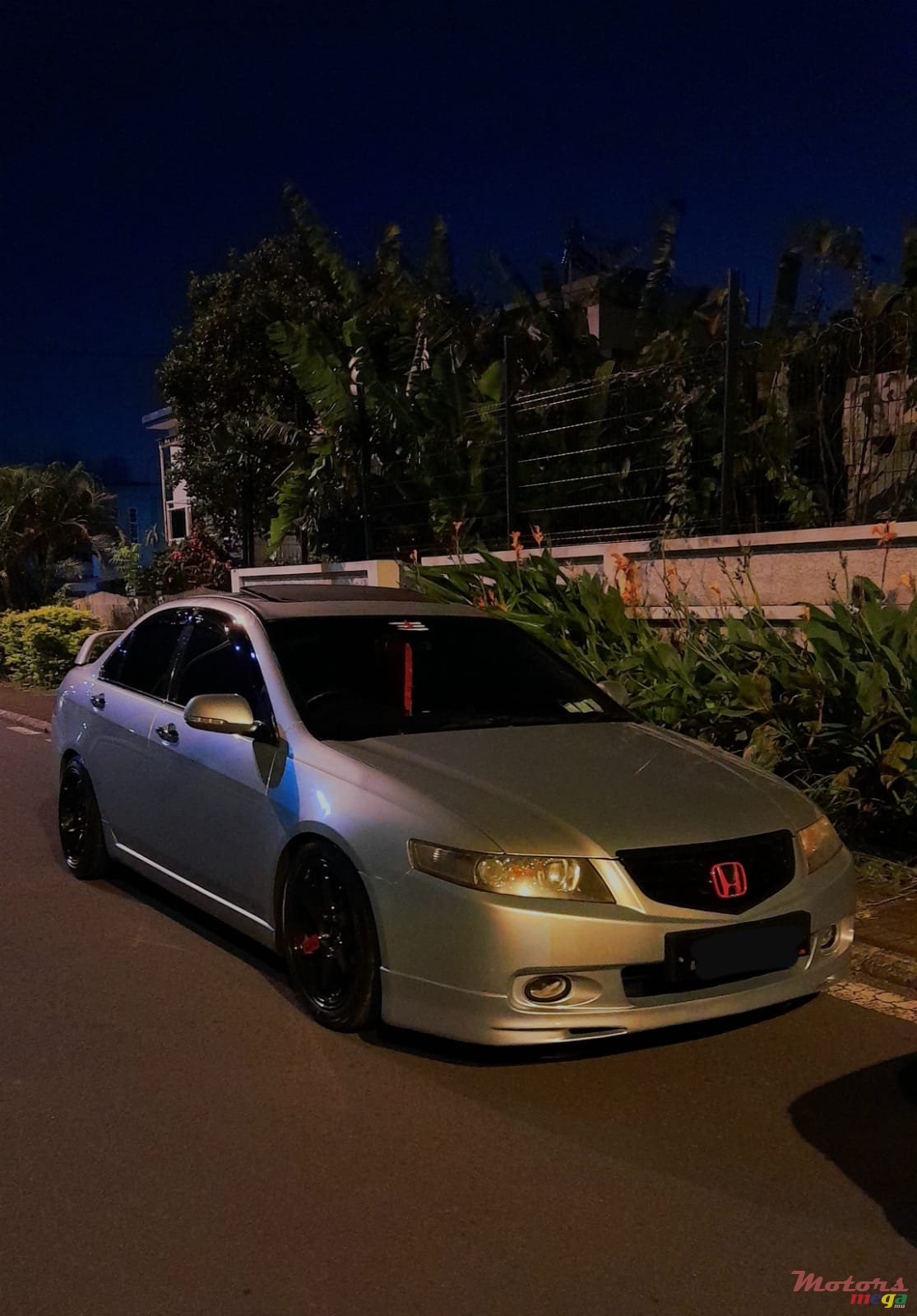 2004' Honda Accord photo #1