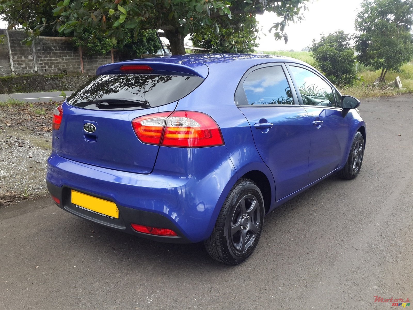 2012' Kia Rio photo #3