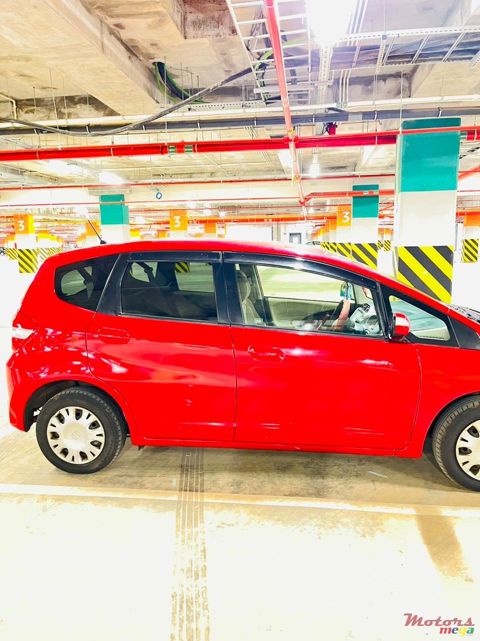 2011' Honda Fit photo #6