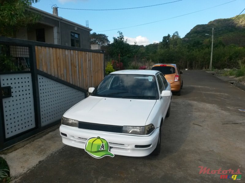 1990' Toyota Corolla photo #1