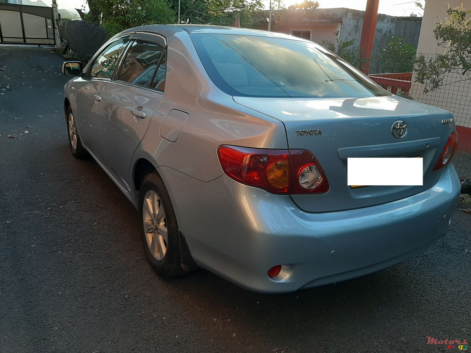 2008' Toyota Corolla photo #3