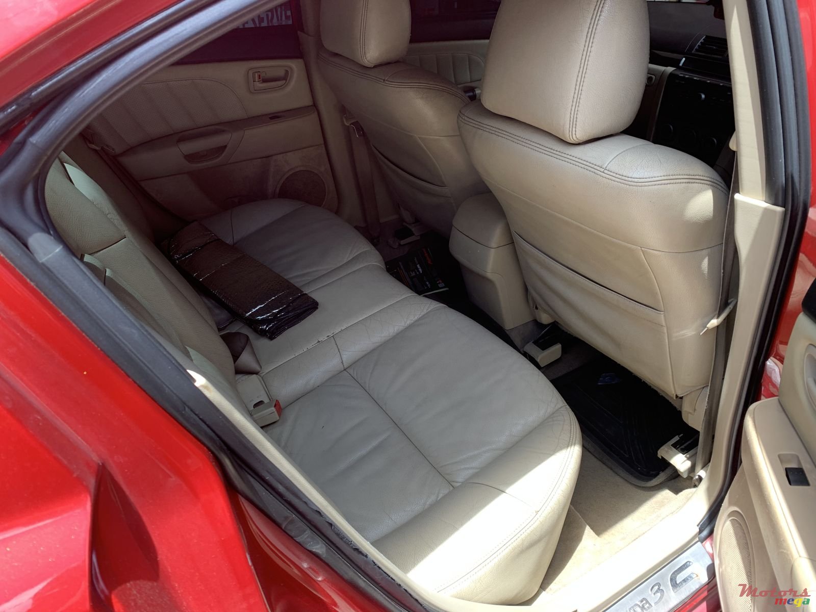 2005' Mazda 3 photo #4