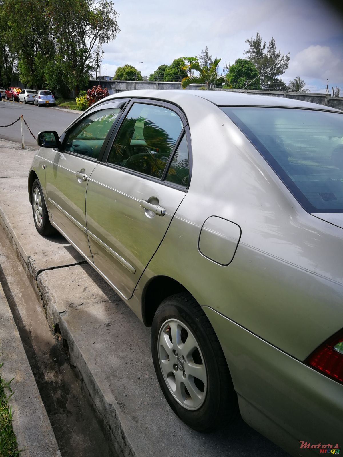 2003' Toyota Corolla photo #4
