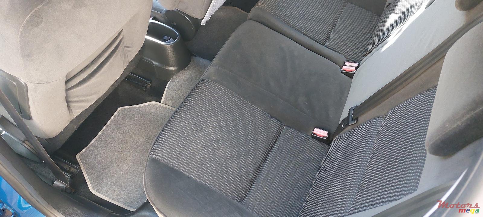 2008' Peugeot 207 photo #2