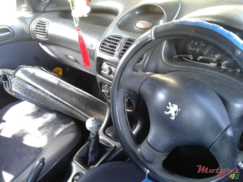 2001' Peugeot 206 xr photo #4