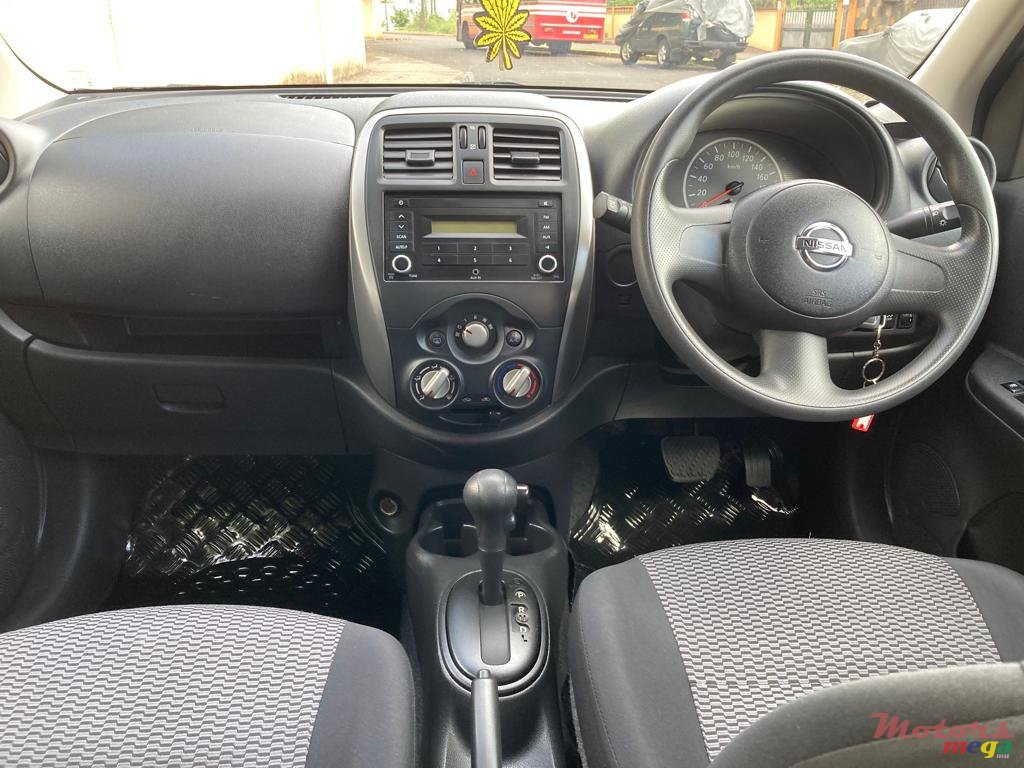 2017' Nissan March photo #4