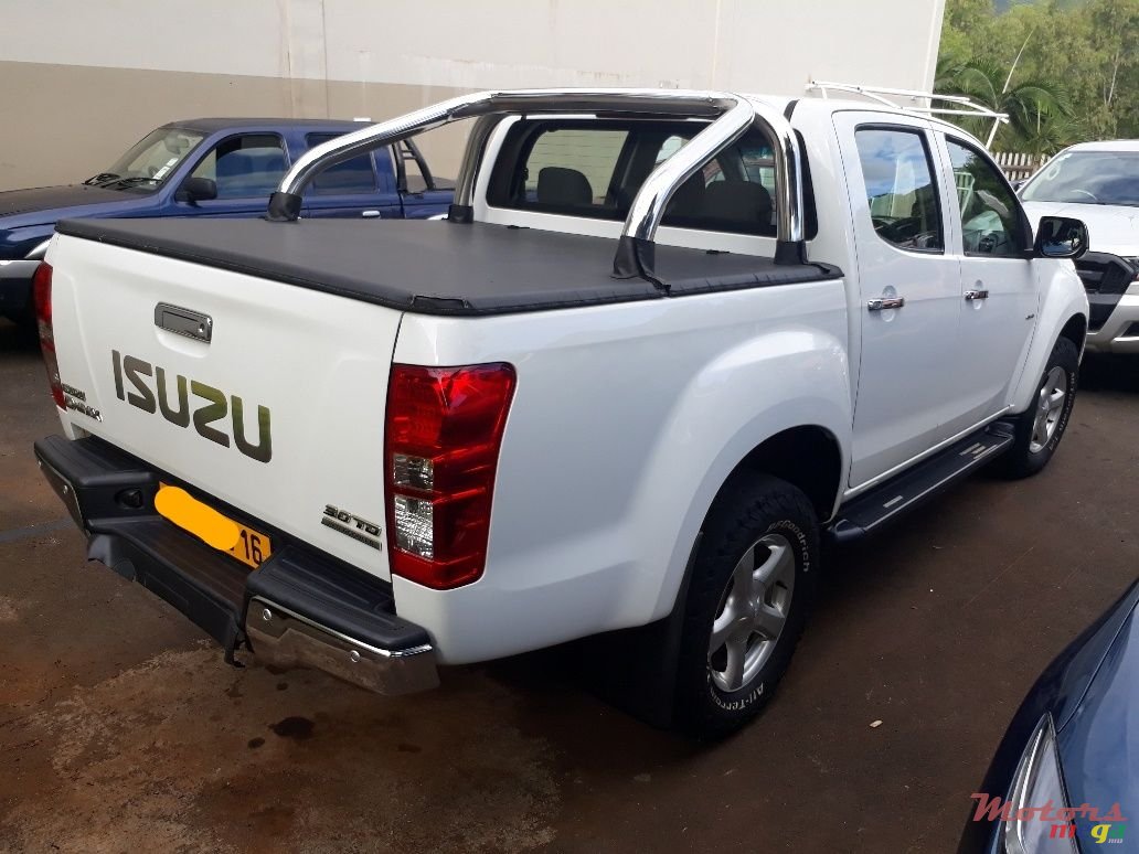 2016' Isuzu D-Max photo #3